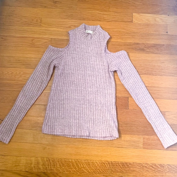 Gaze USA pink sweater with shoulder cutouts - Picture 2 of 4